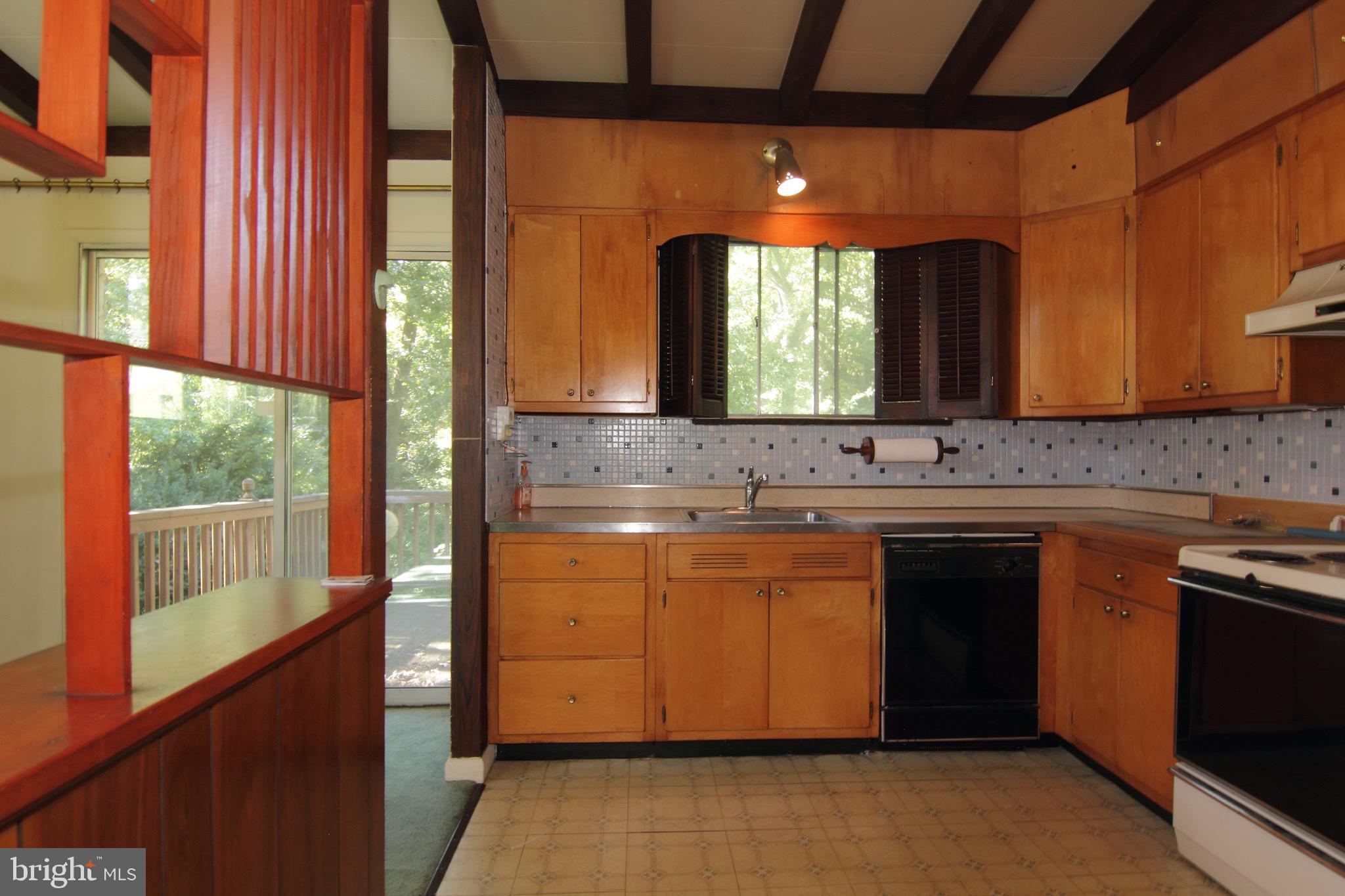 146 Brookside Road Newtown Square, PA 19073 - Photo 12 of 25