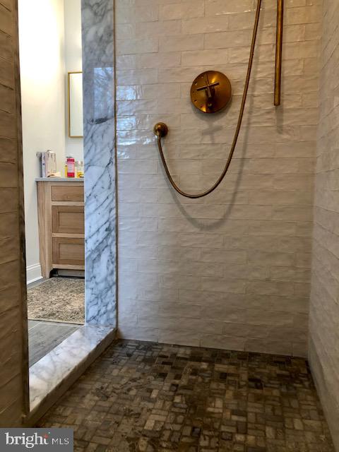 4785 Wismer Road New Hope, PA 18938 - Photo 15 of 23 Upstairs Shower