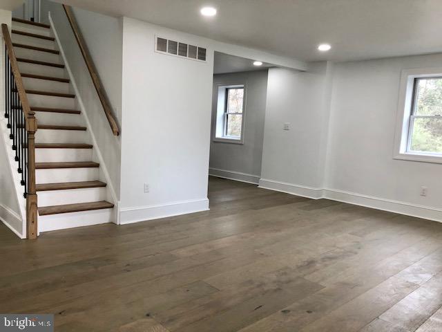 4785 Wismer Road New Hope, PA 18938 - Photo 7 of 23 Living Room