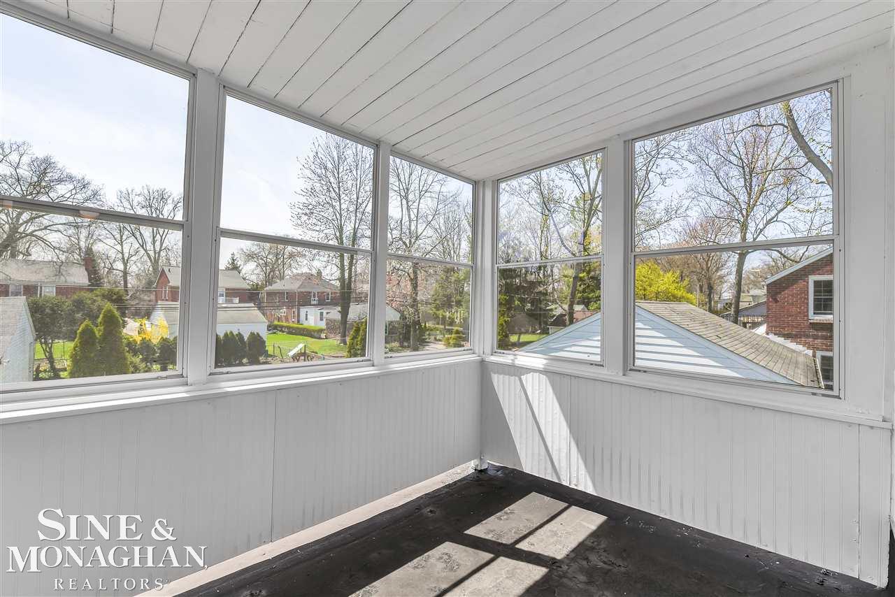 1713 Broadstone Road Grosse Pointe, MI 48236 - Photo 31 of 41 2nd floor covered balcony