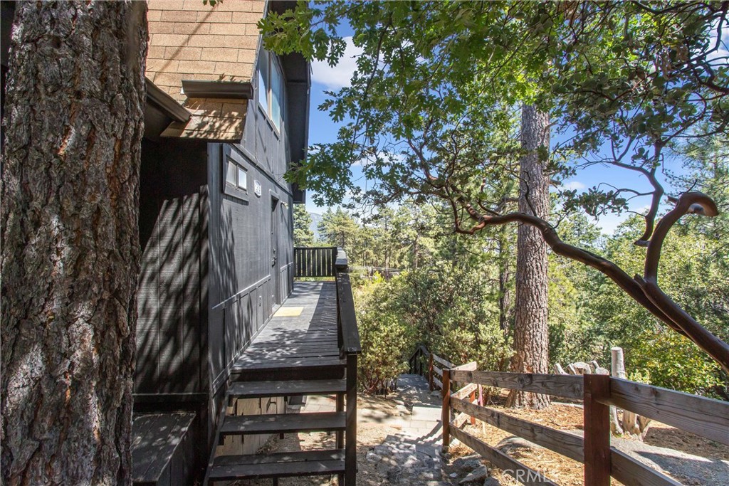 24875 Marion Ridge Drive Idyllwild, CA 92549 - Photo 5 of 48