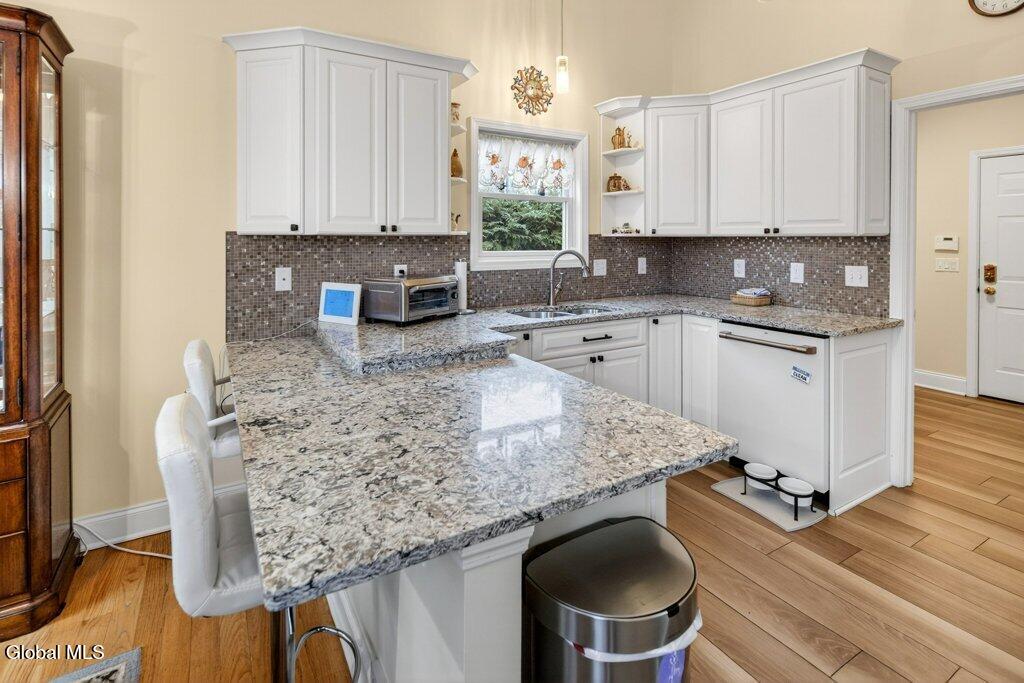 1 Conway Circle Colonie, NY 12211 - Photo 12 of 52 012-010_DSC00356_m