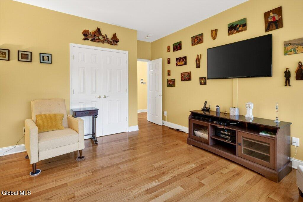 1 Conway Circle Colonie, NY 12211 - Photo 29 of 52 029-018_DSC00338_m