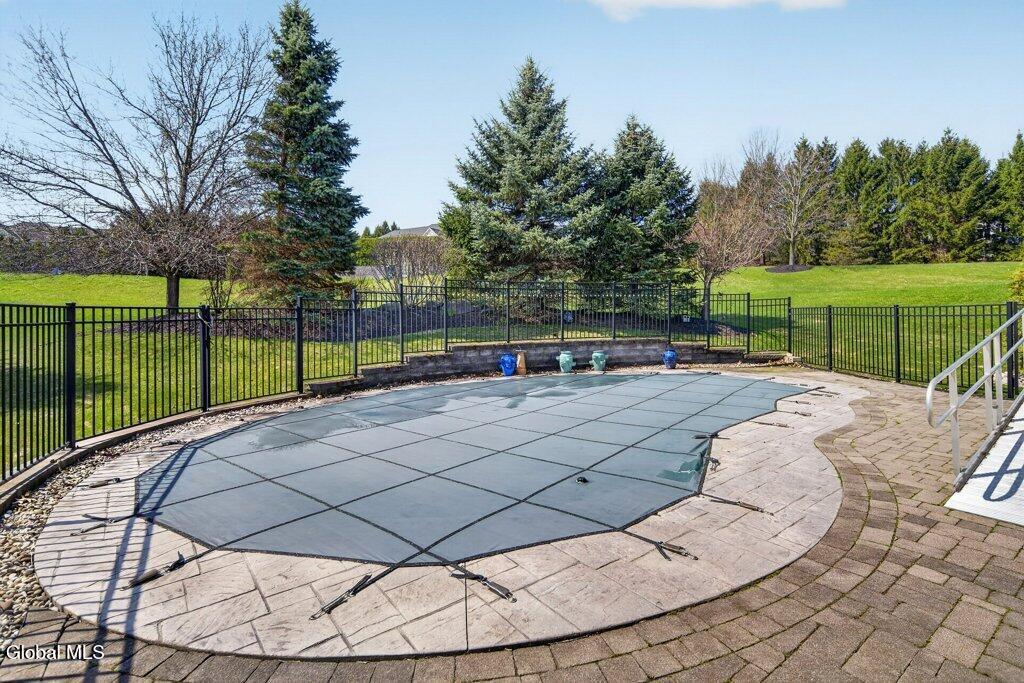 1 Conway Circle Colonie, NY 12211 - Photo 37 of 52 037-040_DSC01916_m