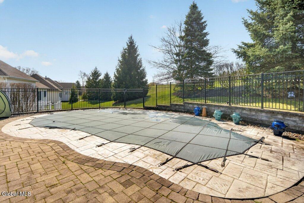 1 Conway Circle Colonie, NY 12211 - Photo 38 of 52 038-039_DSC01914_m