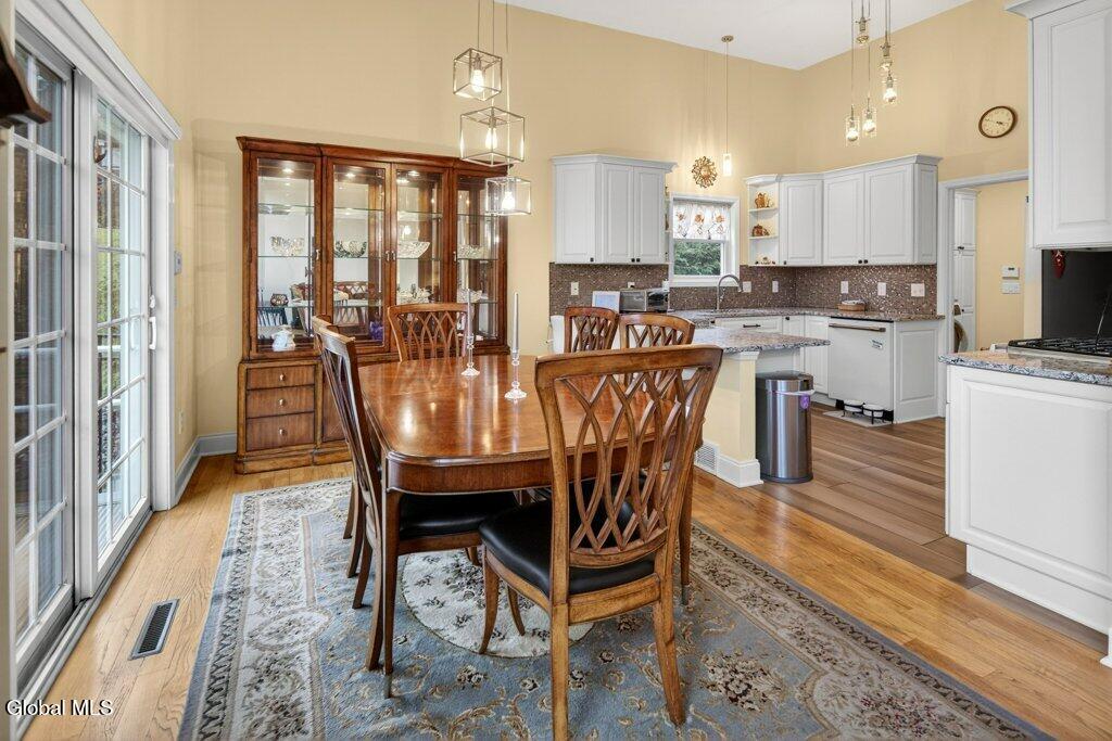 1 Conway Circle Colonie, NY 12211 - Photo 10 of 52 010-008_DSC00346_m