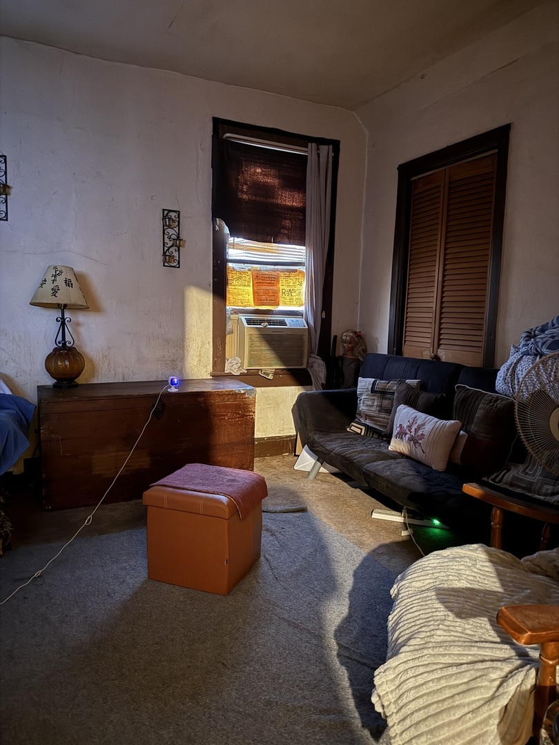 13228 South Houston Avenue Chicago, IL 60633 - Photo 6 of 7