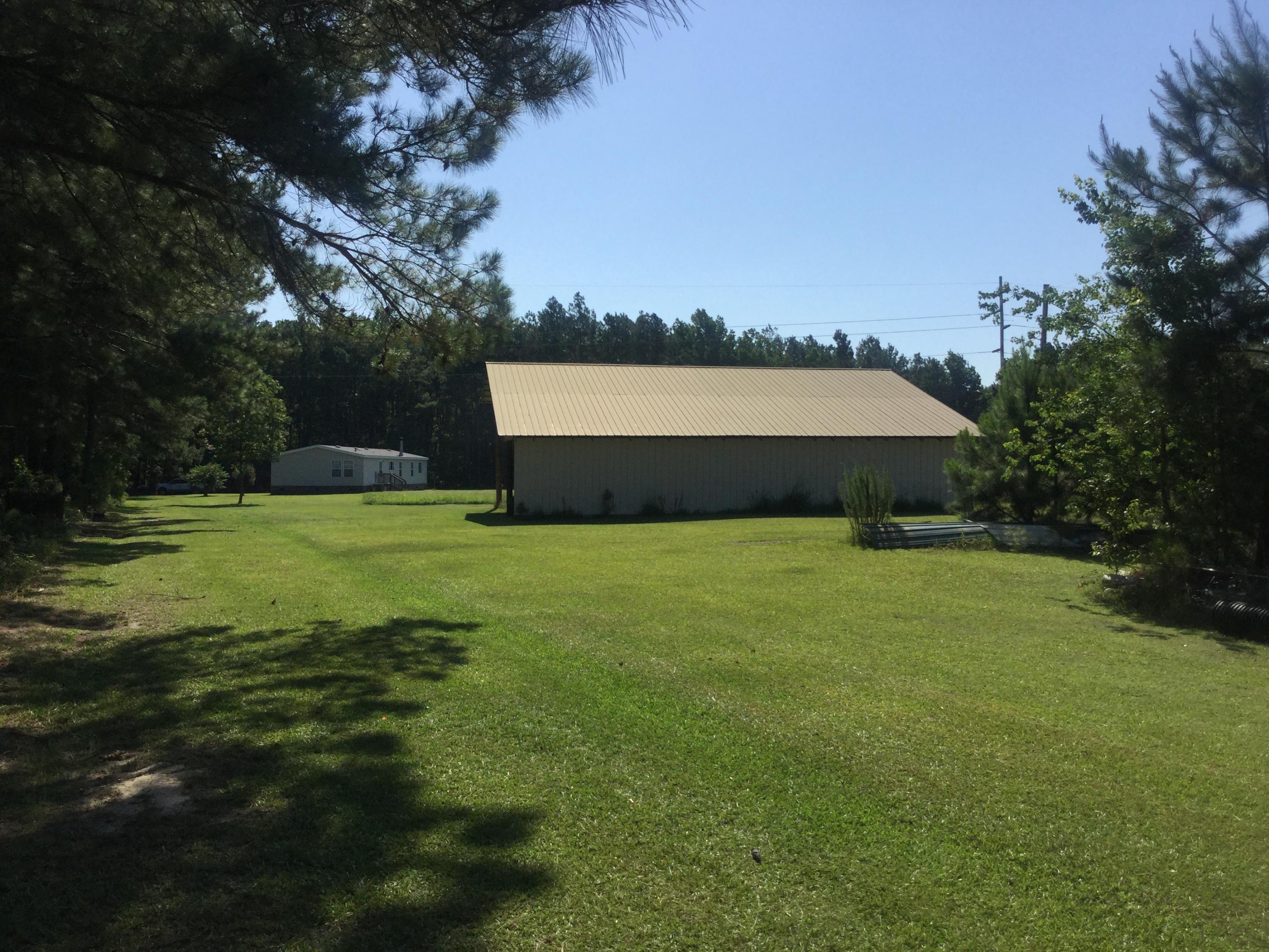 528 Dennis Ridge Road Bonneau, SC 29431 - Photo 18 of 19 image