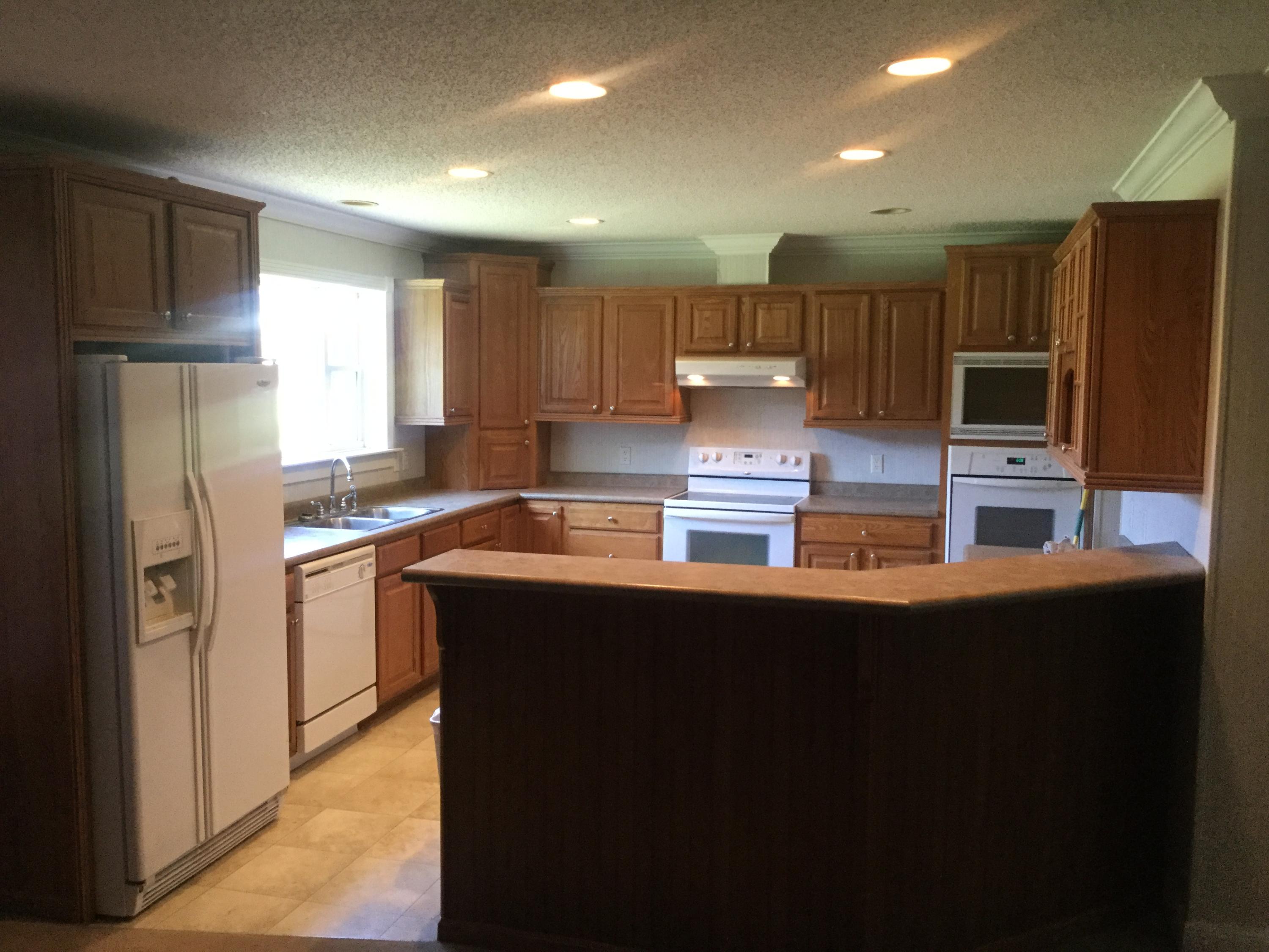 528 Dennis Ridge Road Bonneau, SC 29431 - Photo 7 of 19 image