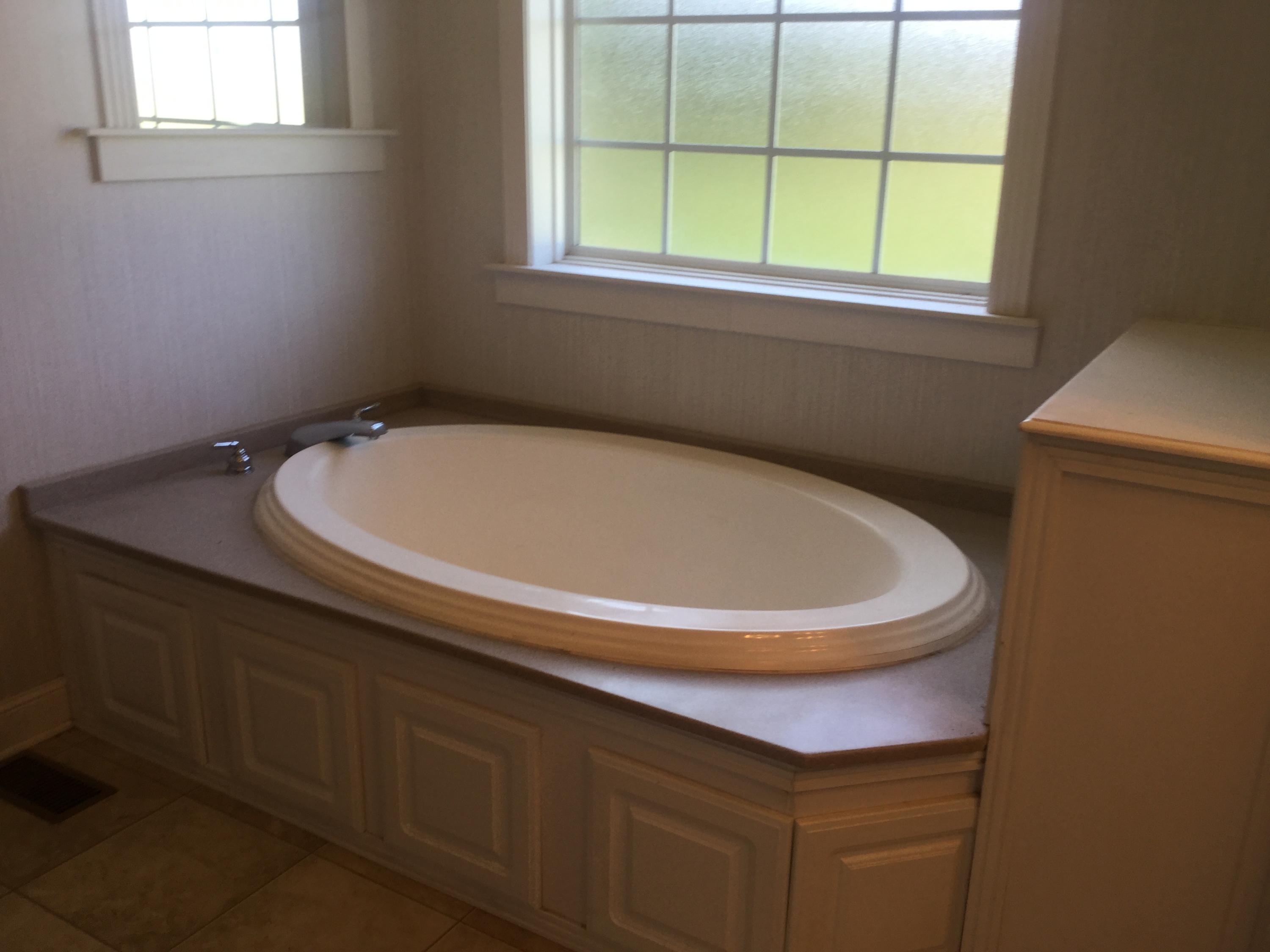 528 Dennis Ridge Road Bonneau, SC 29431 - Photo 9 of 19 image