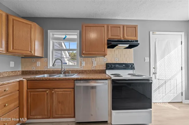 $147,000 | 200 Sessoms Drive, Rich Square, NC 27869