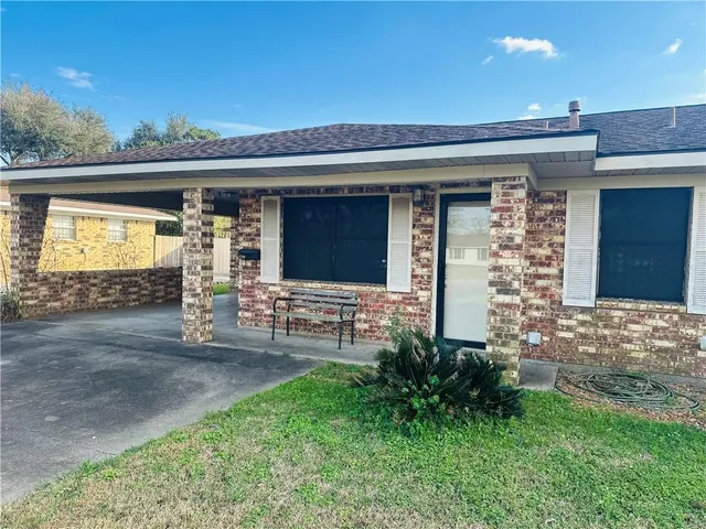 $149,900 | 1708 Oak Manor Drive, Bunkie, LA 71322