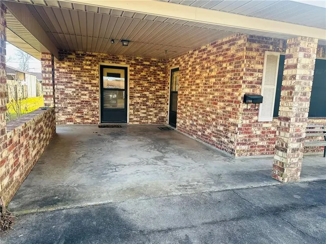 $149,900 | 1708 Oak Manor Drive, Bunkie, LA 71322