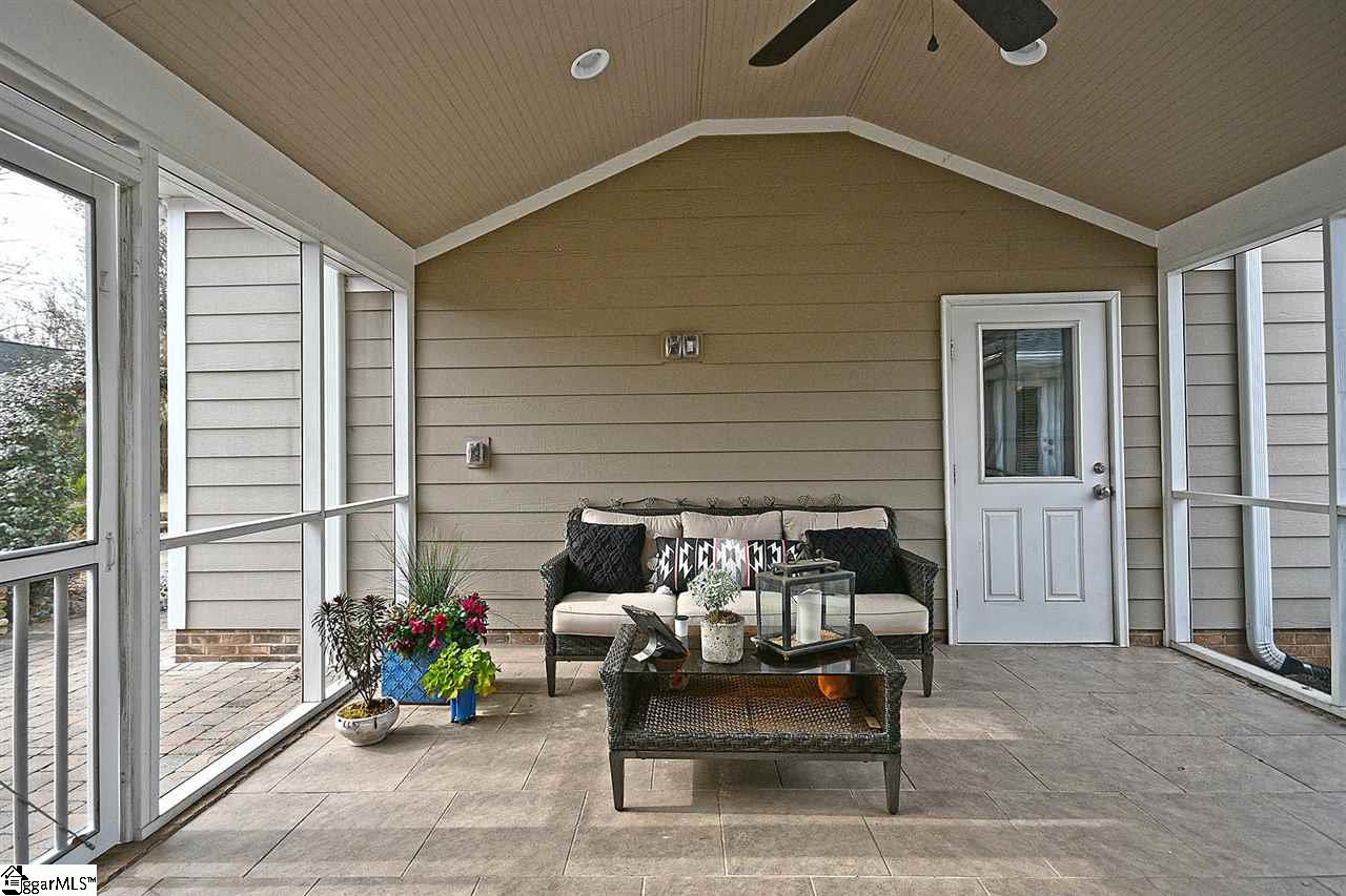 529 Pimlico Road Greenville, SC 29607 - Photo 33 of 36