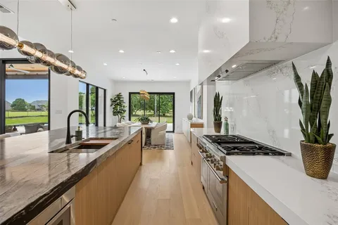 $3,600,000 | 142 Sweet Street, Southlake, TX 76092
