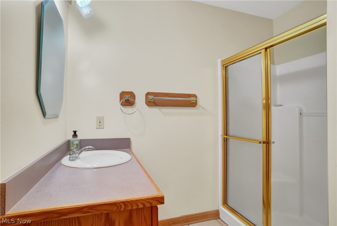 7180 Clark Road Atwater, OH 44201 - Photo 21 of 34 Second floor bathroom with shower.