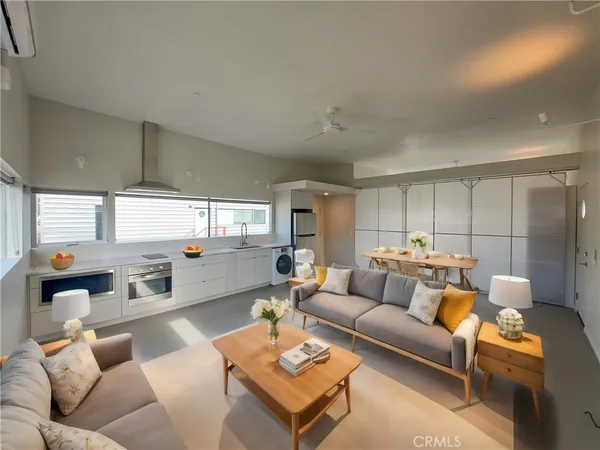 $2,750 | 161 North Garden Street, Ventura, CA 93001