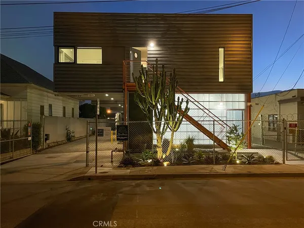 $2,750 | 161 North Garden Street, Ventura, CA 93001