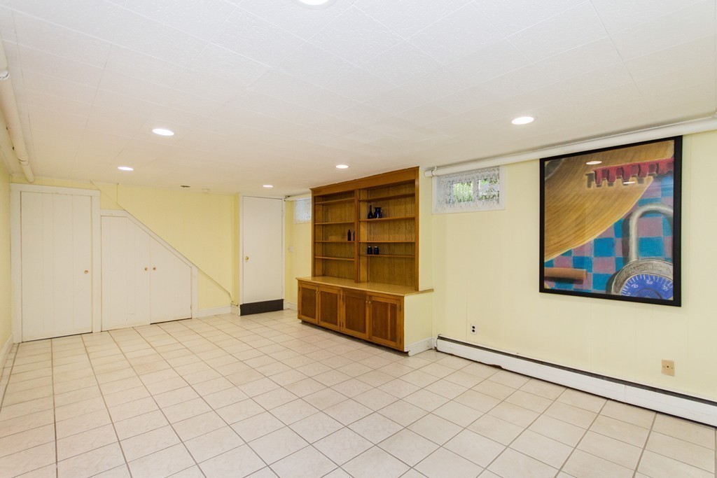 99 Clearwater Road Newton, MA 02462 - Photo 9 of 14