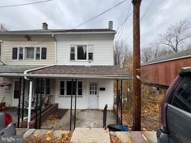 $1,000 | 124 Spruce Street, Minersville, PA 17954