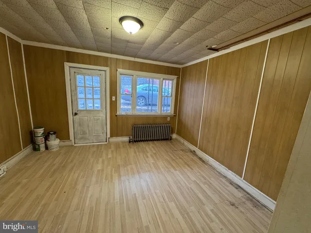 $1,000 | 124 Spruce Street, Minersville, PA 17954