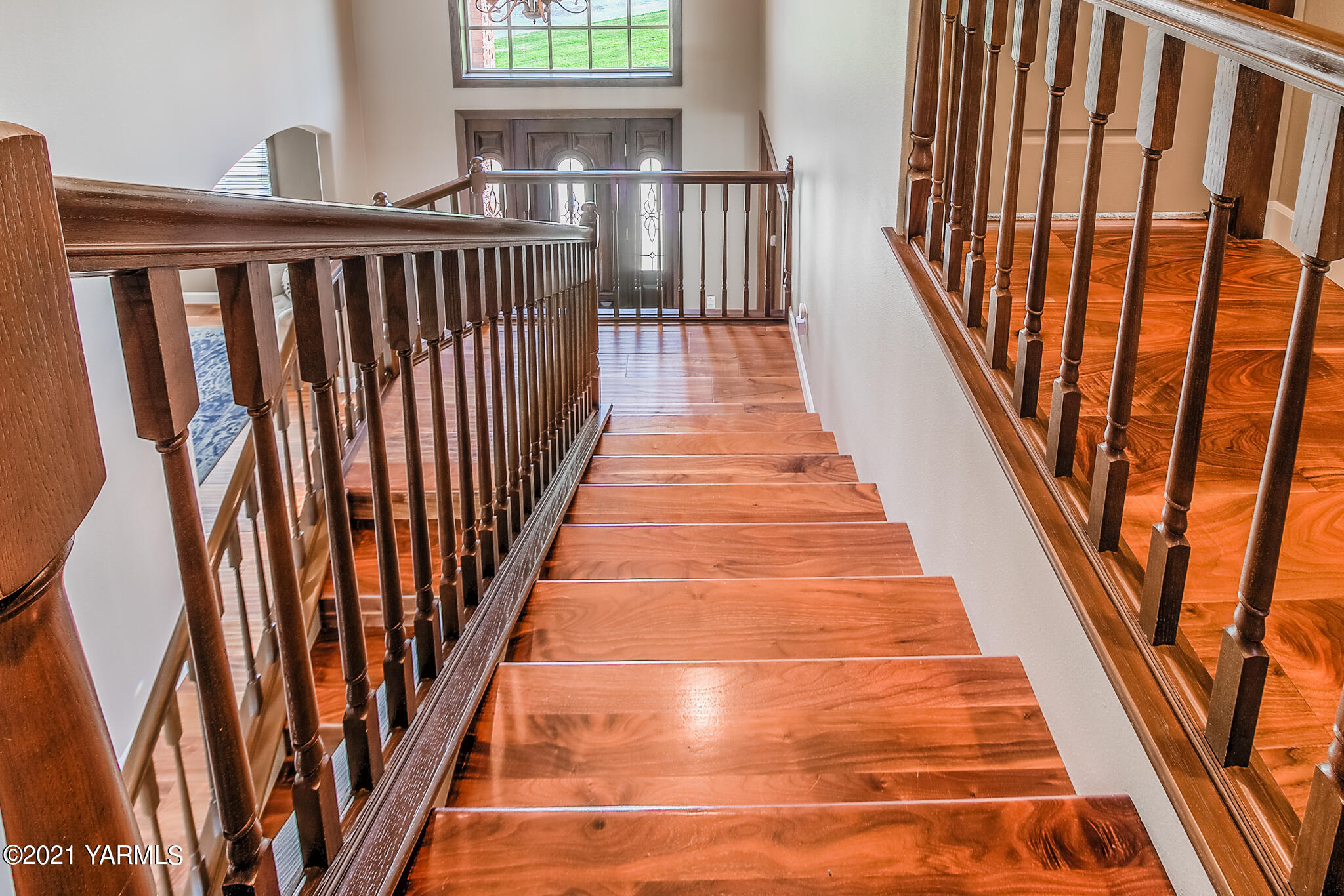 12001 West Barrett Road Yakima, WA 98908 - Photo 21 of 66 Beautiful
