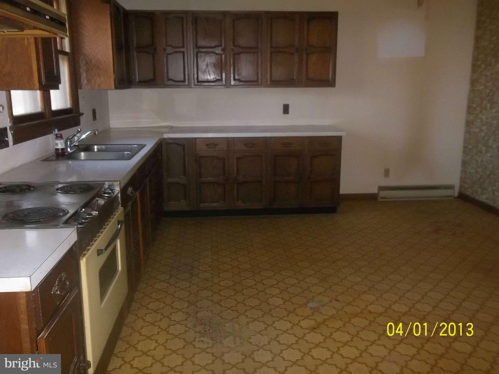 5425 Bonnie Brook Road Cambridge, MD 21613 - Photo 5 of 13 Kitchen