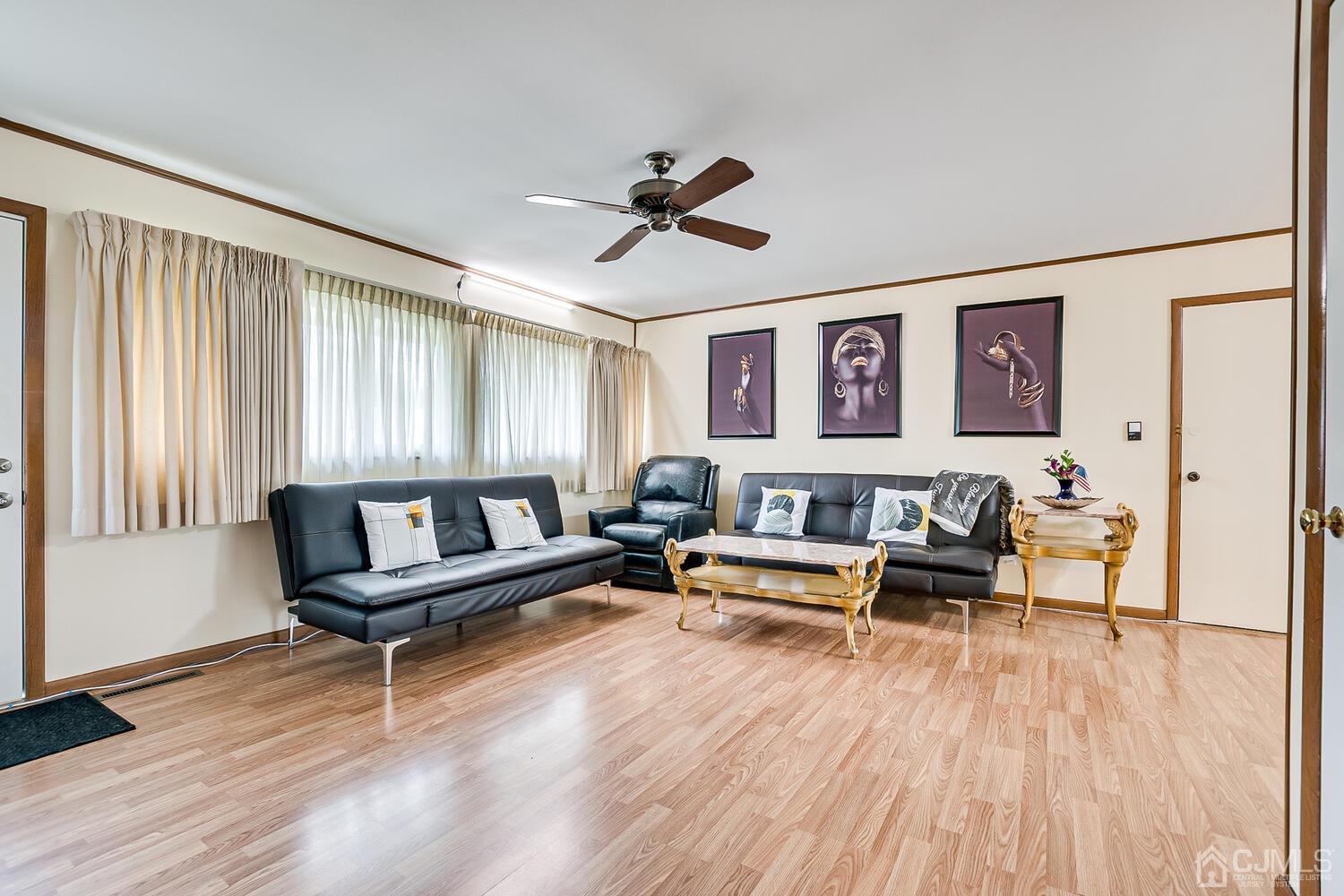 71 New Road Kendall Park, NJ 08824 - Photo 5 of 30 Gallery Image 5