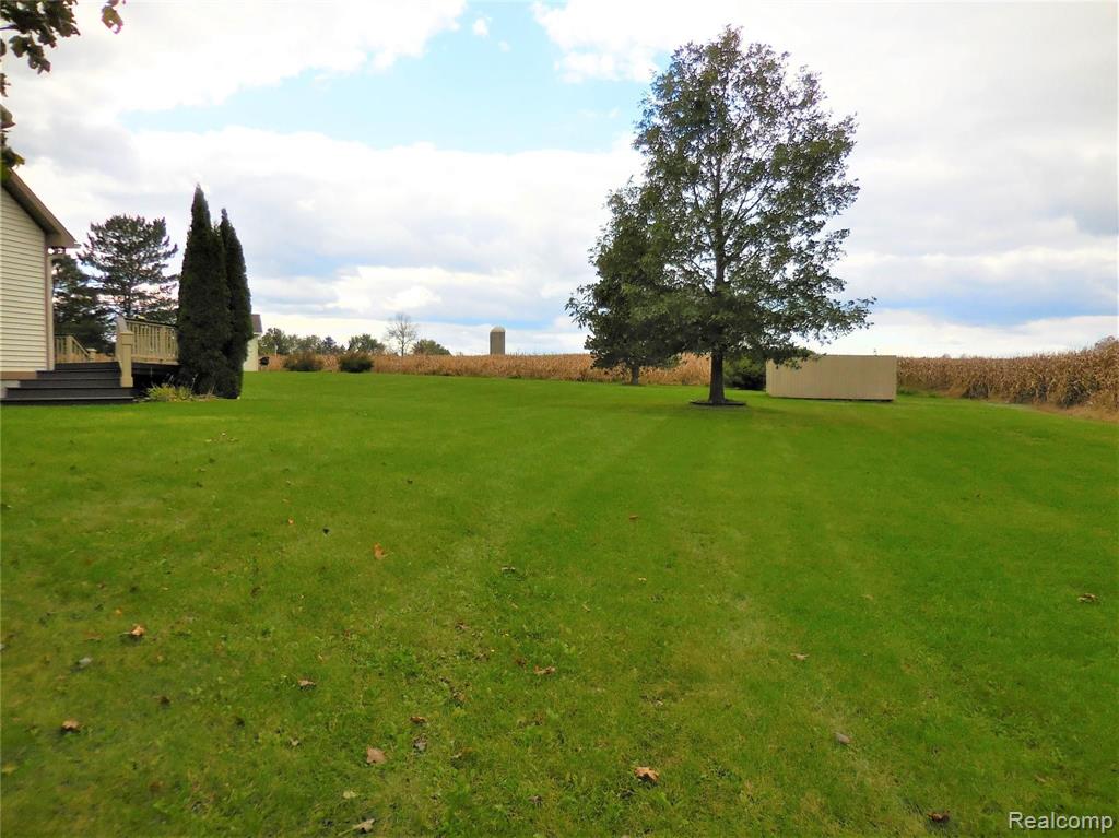 2926 Bullock Road Metamora, MI 48455 - Photo 12 of 75