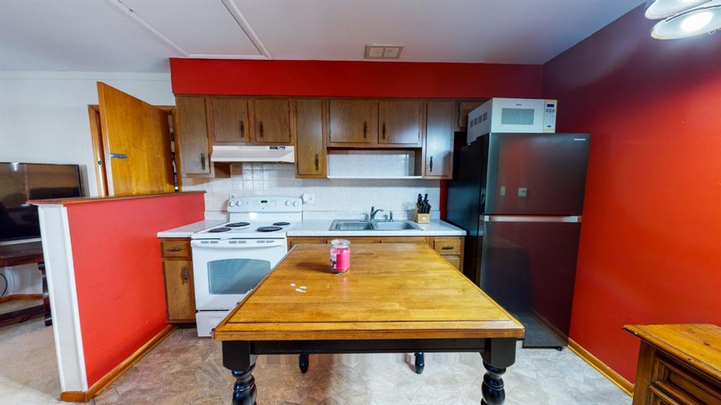 784 North Raceway Road Indianapolis, IN 46234 - Photo 22 of 27 Gallery Image 22