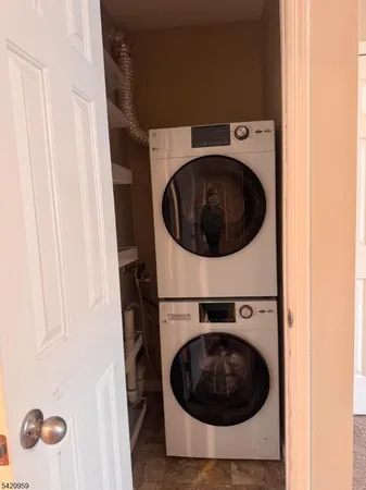 $299,900 | 86 Franklin Court, Flemington, NJ 08822