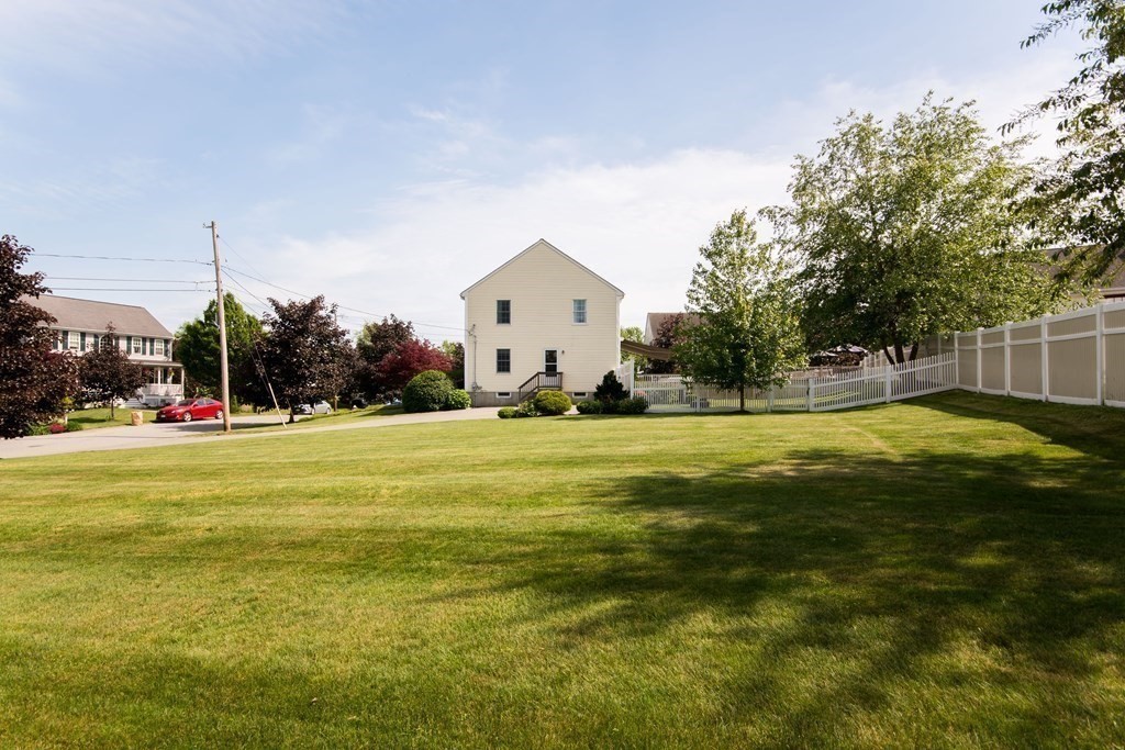 63 Rosewood Road Somerset, MA 02726 - Photo 3 of 42 Gallery Image 3