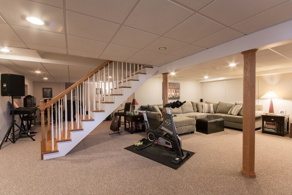 63 Rosewood Road Somerset, MA 02726 - Photo 38 of 42 Gallery Image 38