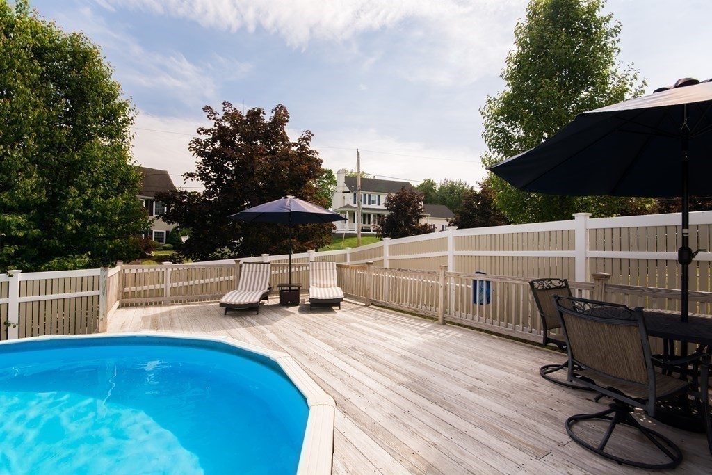 63 Rosewood Road Somerset, MA 02726 - Photo 7 of 42 Gallery Image 7