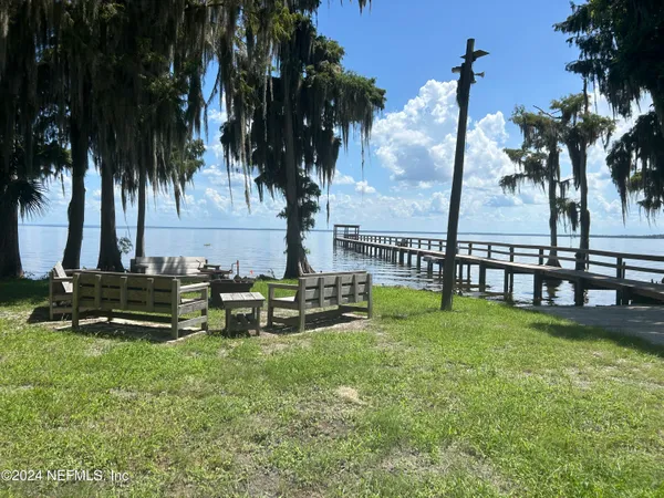 $34,900 | 202 1st Street, Georgetown, FL 32139