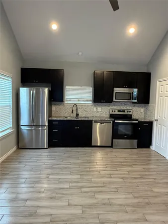 $1,300 | 16992 West Dounreay Street, Montgomery, TX 77316