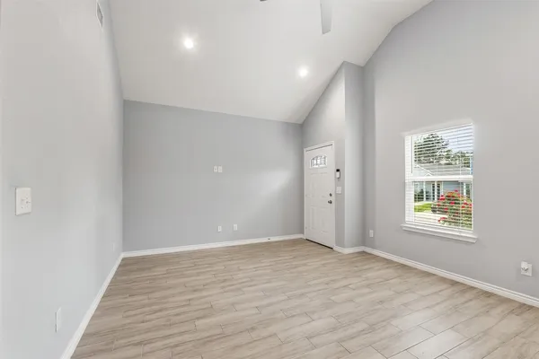 $1,300 | 16992 West Dounreay Street, Montgomery, TX 77316