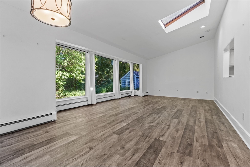 44 Ridge Hill Road Scituate, MA 02066 - Photo 8 of 33 Gallery Image 8