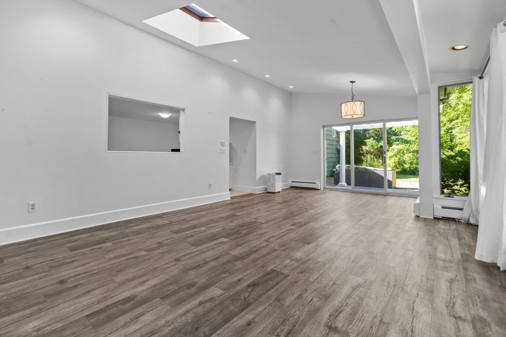 44 Ridge Hill Road Scituate, MA 02066 - Photo 9 of 33 Gallery Image 9