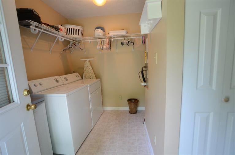 540 Clark Road Irvine, KY 40336 - Photo 8 of 24 Convenient to the back door and the kitc
