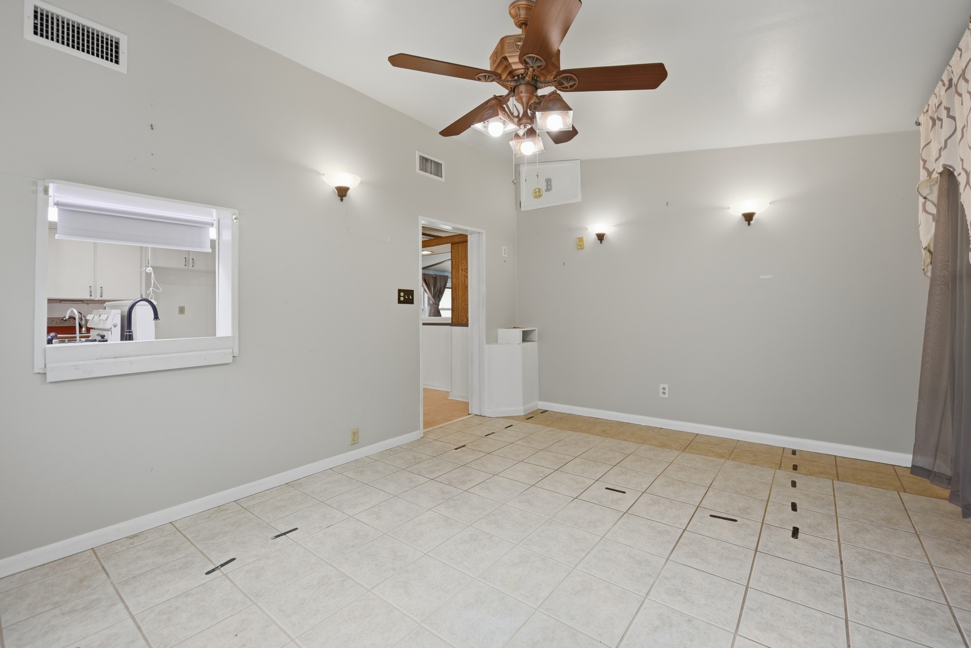 8023 Old Smithville Road Muldoon, TX 78949 - Photo 23 of 39