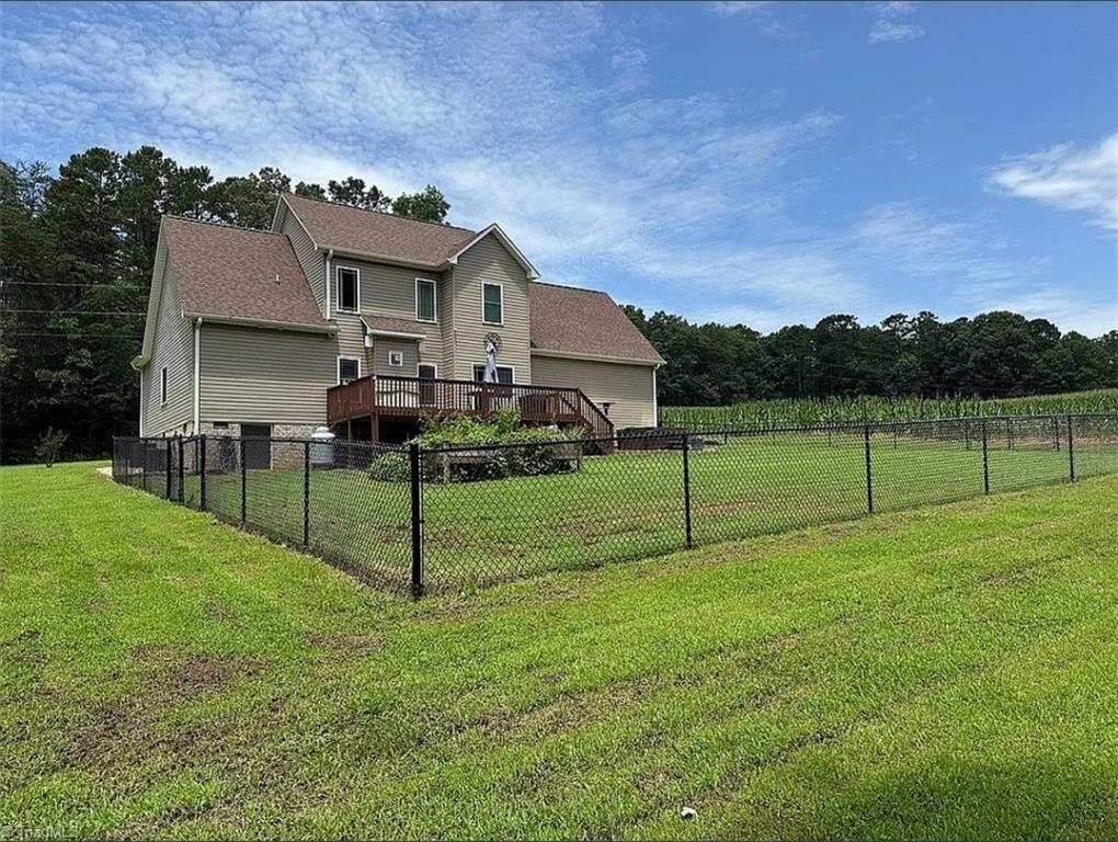 160 Needham Road Pilot Mountain, NC 27041 - Photo 2 of 27 Gallery Image 2