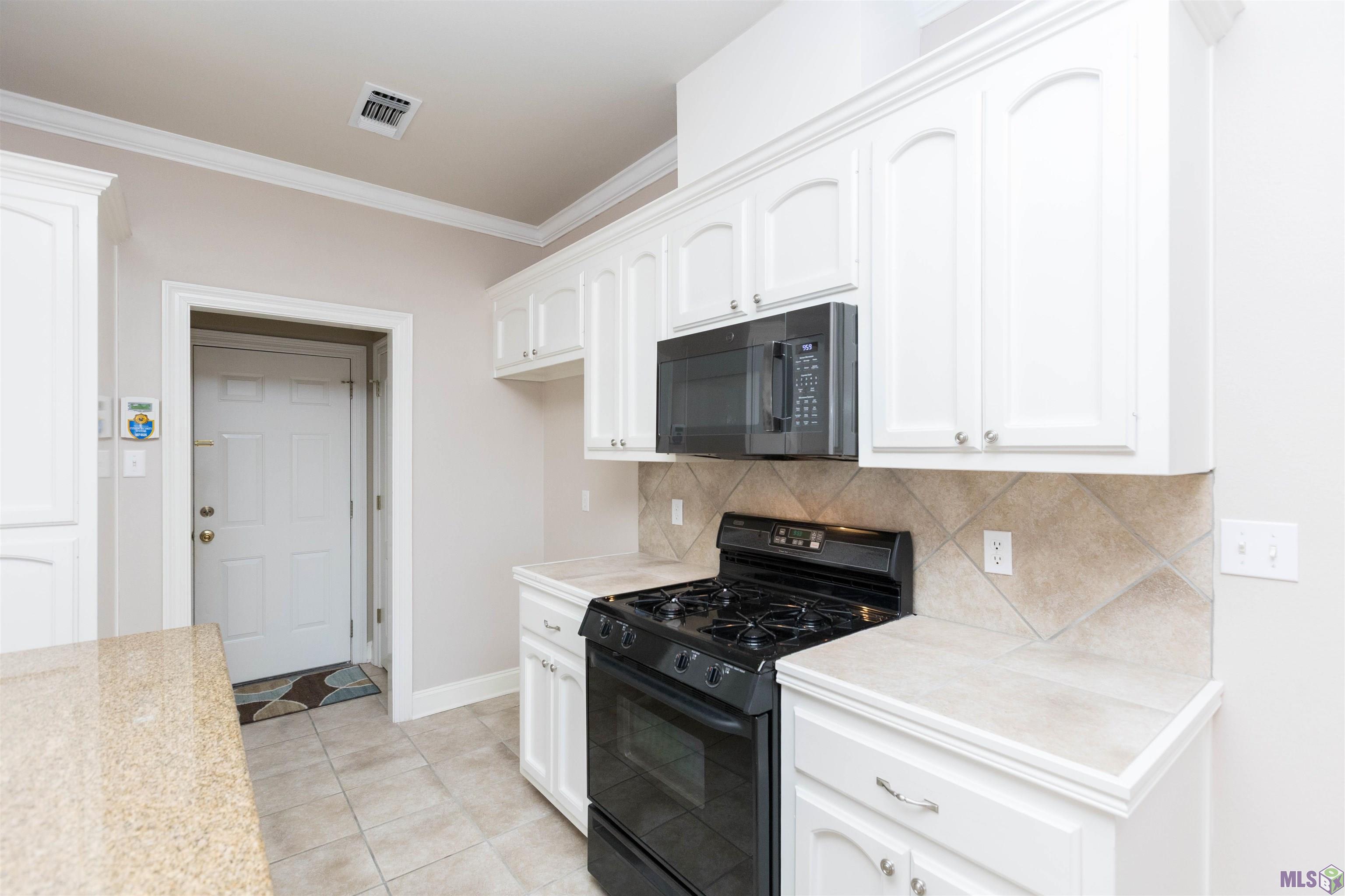 3938 Meadow Ridge Drive Baton Rouge, LA 70817 - Photo 11 of 30 Gallery Image 11
