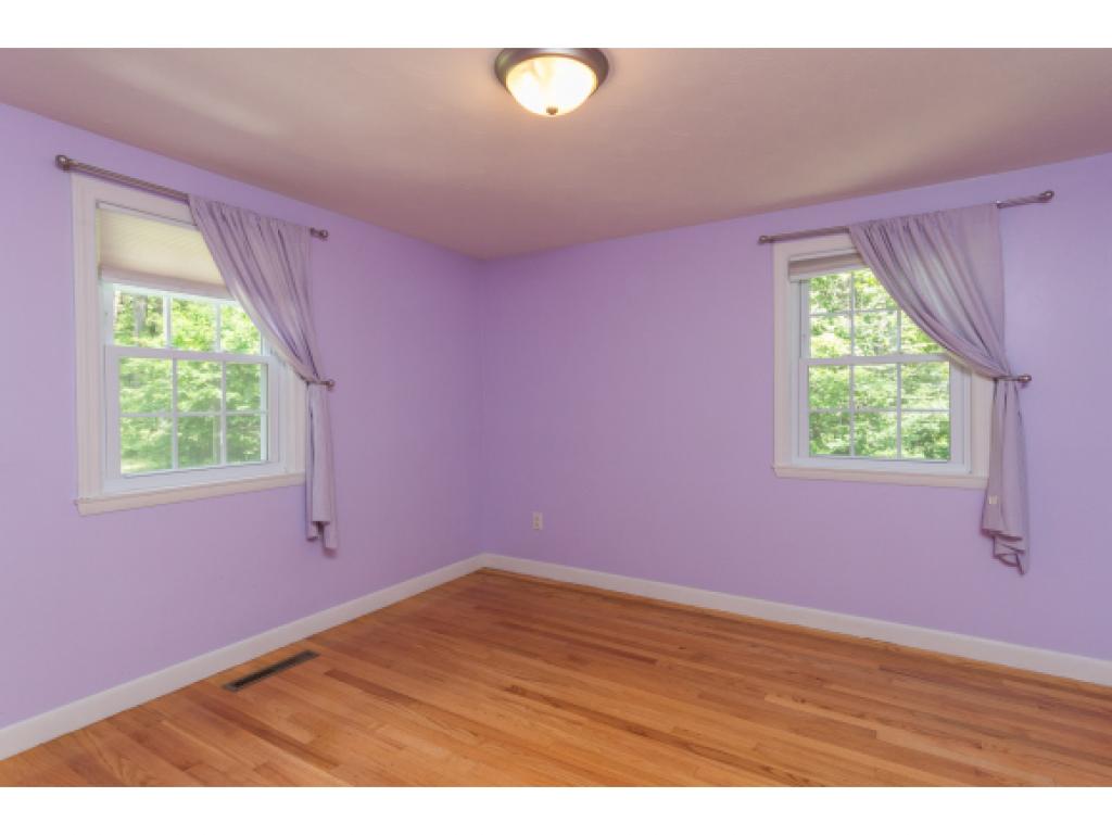 420 Ocean Road Portsmouth, NH 03801 - Photo 13 of 29 Gallery Image 13