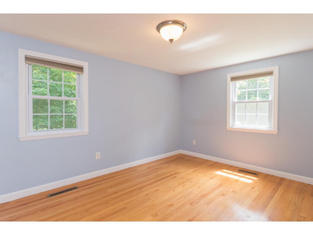 420 Ocean Road Portsmouth, NH 03801 - Photo 14 of 29 Gallery Image 14