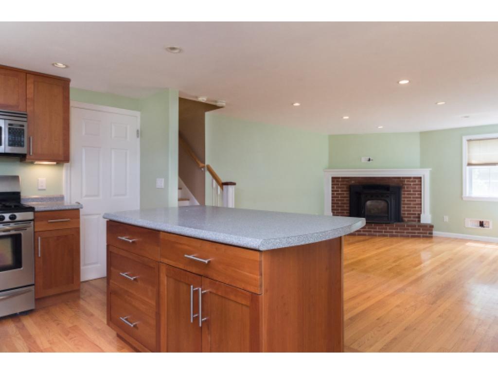420 Ocean Road Portsmouth, NH 03801 - Photo 19 of 29 Gallery Image 19