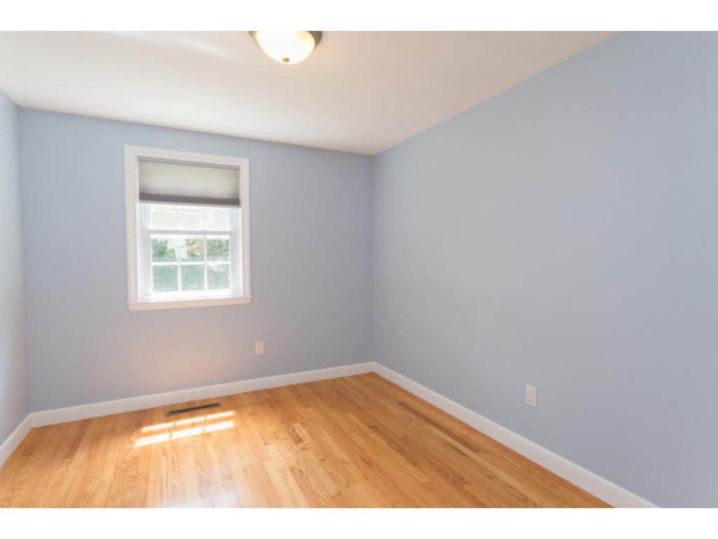 420 Ocean Road Portsmouth, NH 03801 - Photo 23 of 29 Gallery Image 23