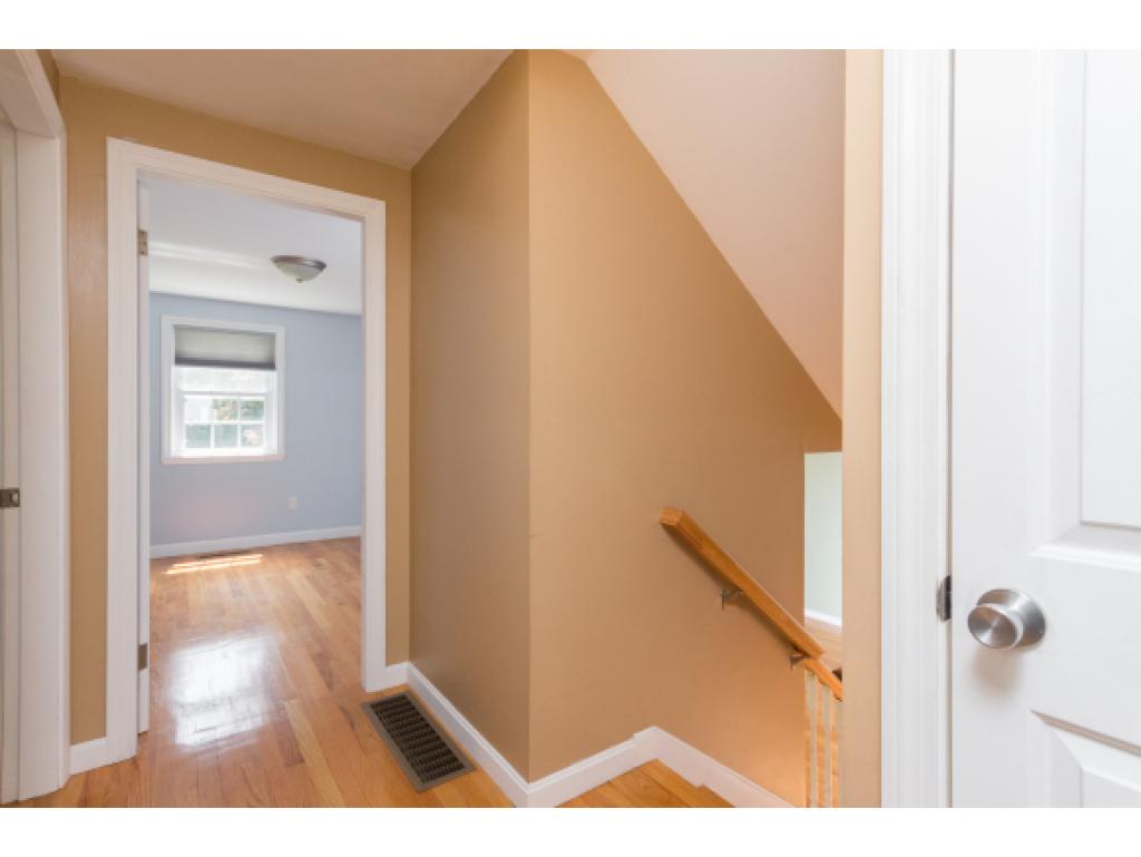 420 Ocean Road Portsmouth, NH 03801 - Photo 6 of 29 Gallery Image 6