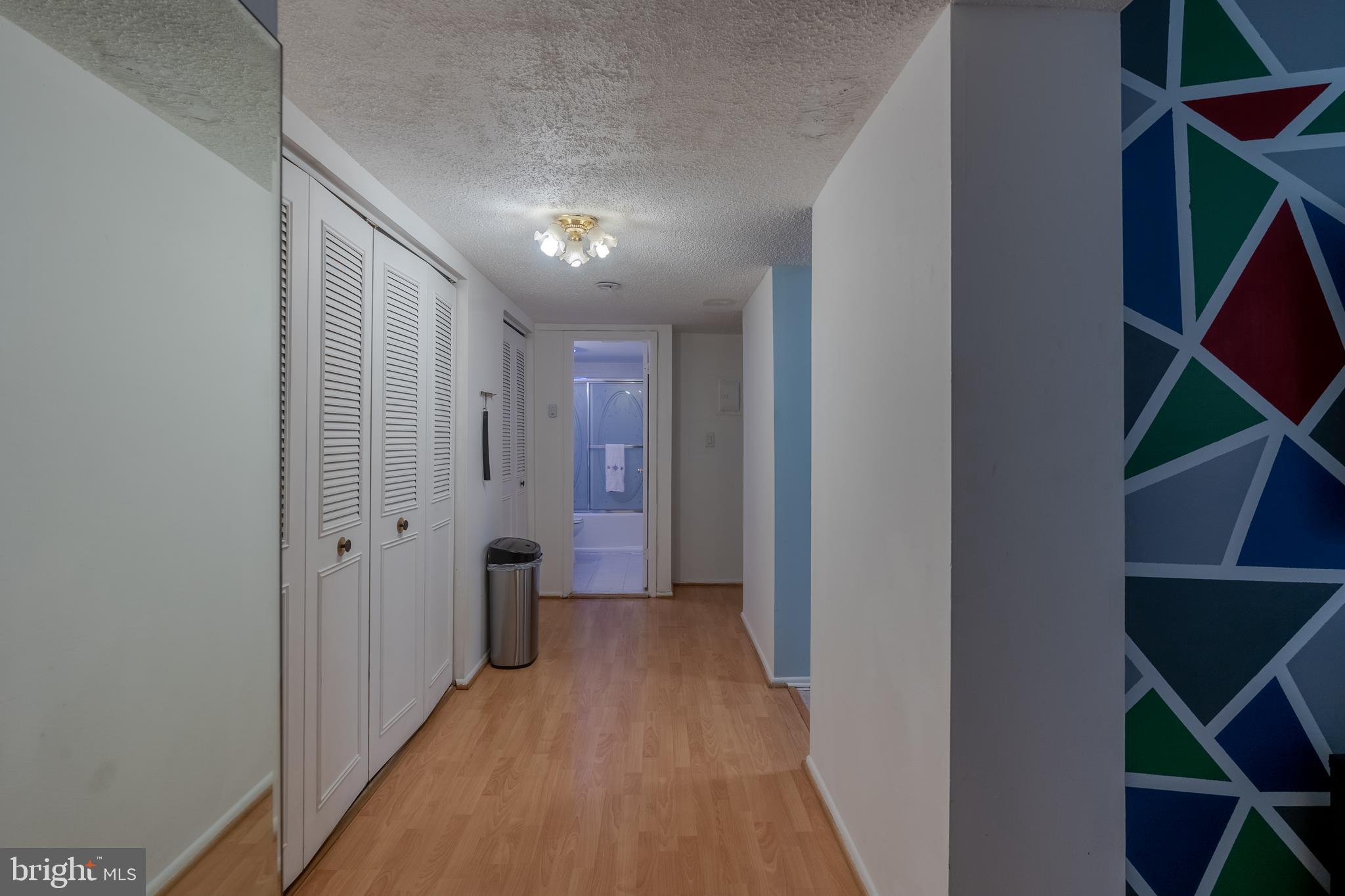 5 Suntop Court, Unit T1 Baltimore, MD 21209 - Photo 10 of 16 Interior