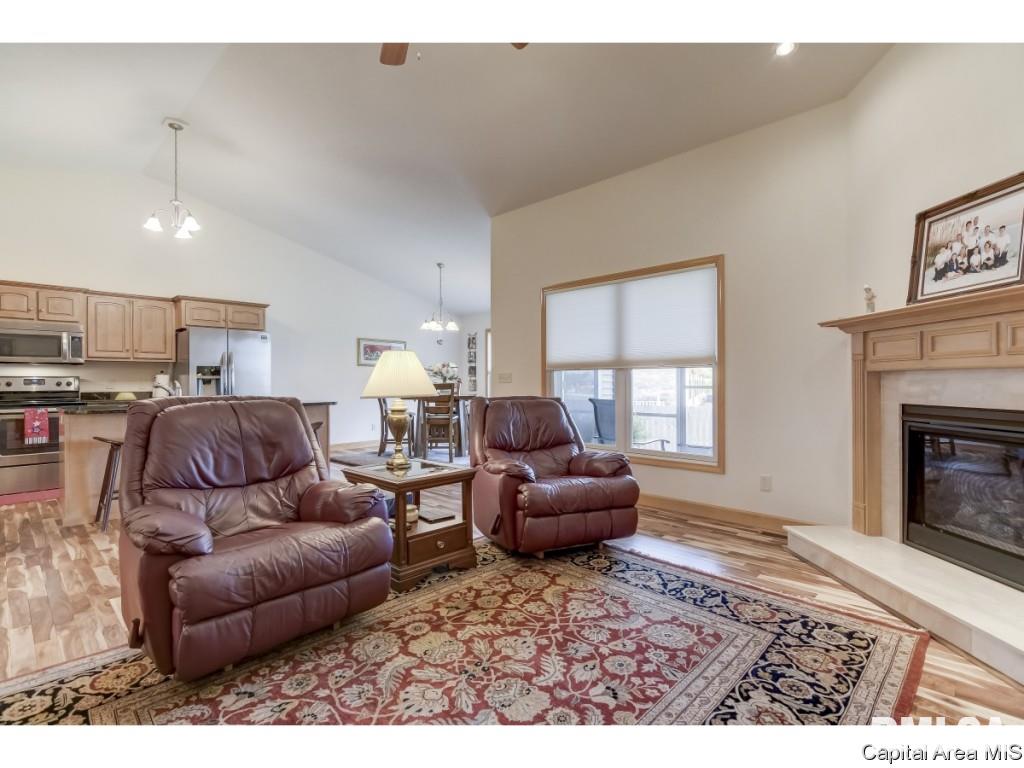 4210 Amy Court Springfield, IL 62711 - Photo 6 of 26